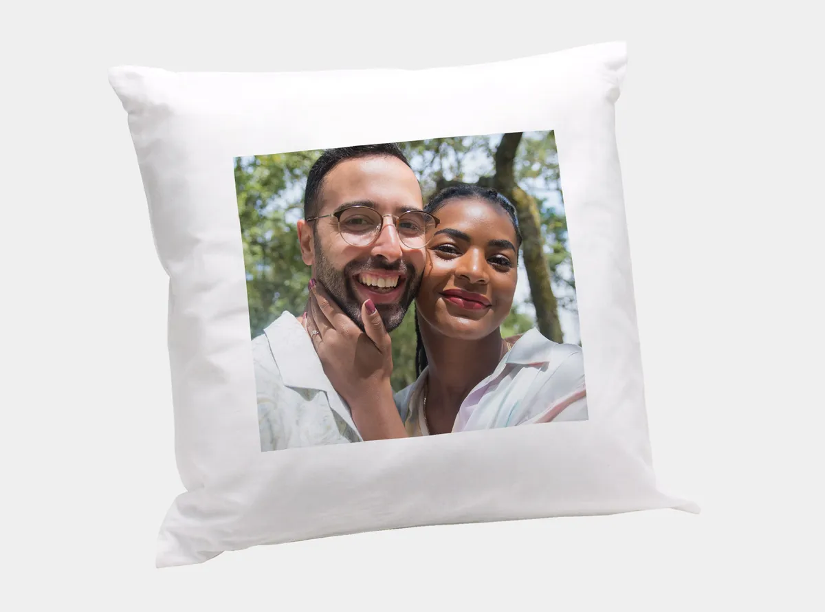 Fotokissen als Hochzeitsgeschenk online gestalten